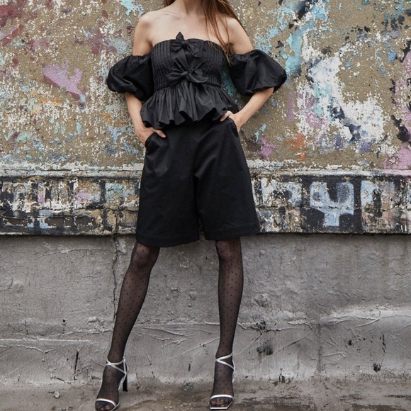 NWT Hunter Bell Anthropologie Rhea Top Off Shoulder Ribbon Pleated Black Size 6 - Picture 3 of 14